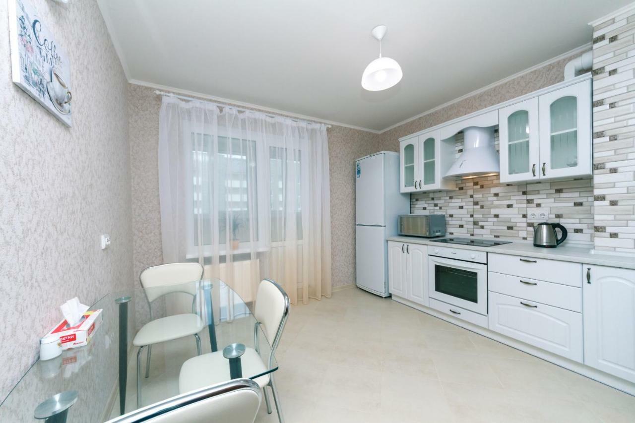Видовая Квартира Yaroslavichi-2 Vyshhorod Exterior photo